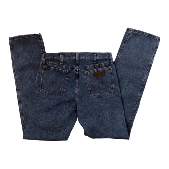 Men’s Wrangler Premium Performance Advanced Comfort Regular Fit Jean - Picture 3 of 7